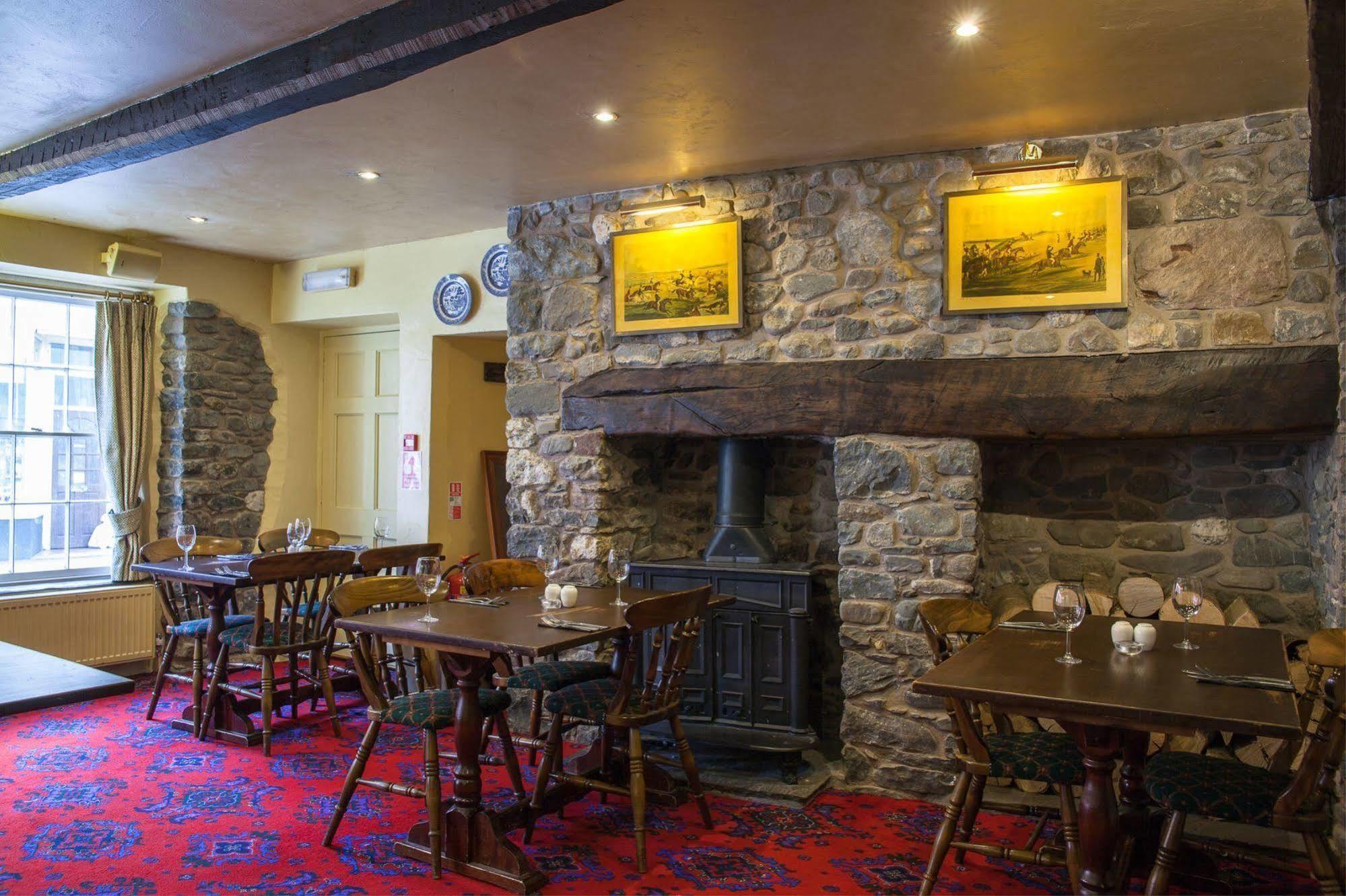 The King'S Head Hotell Llandovery Exteriör bild